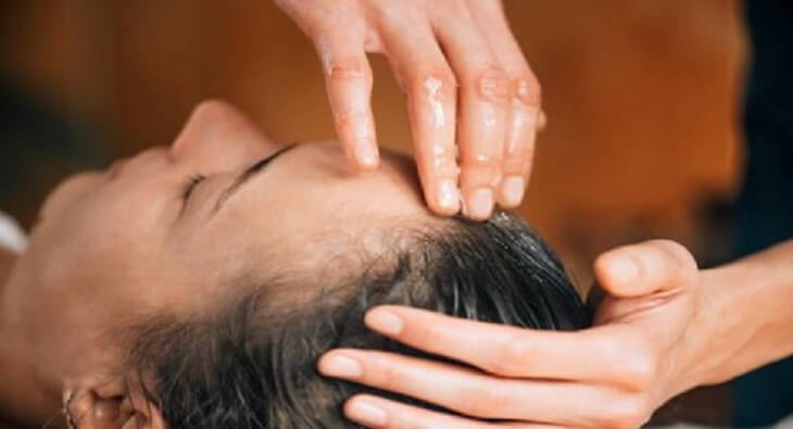 Hair Oil Massage
